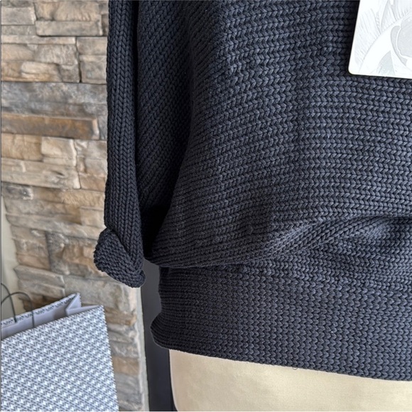 Tommy Bahama Elegant Black Knit Poncho - Picture 9 of 12